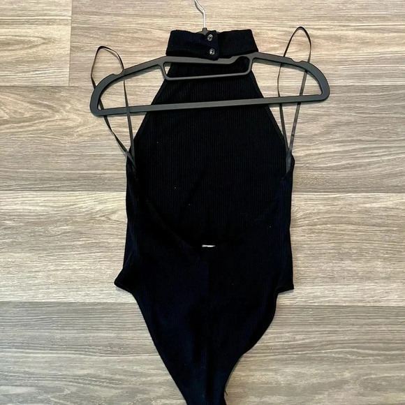 Open back Small Bodysuit for Women Forever21 - Picture 1 of 6
